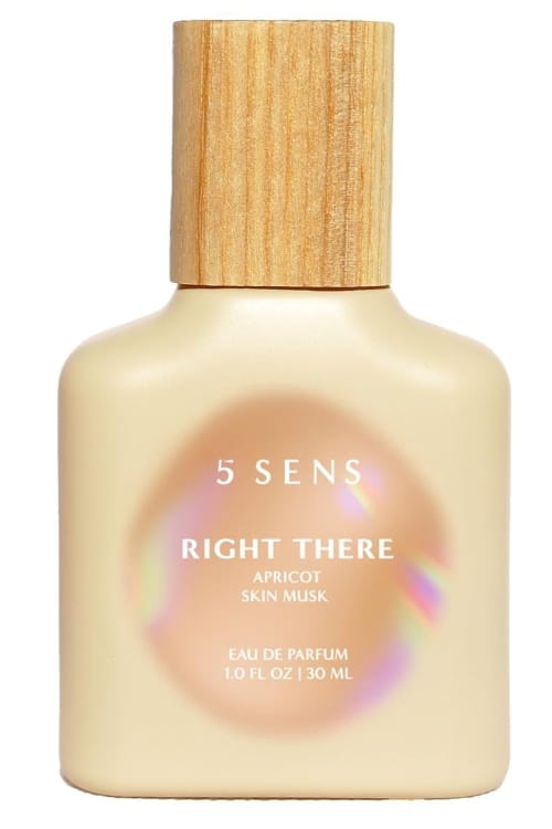 Right There 5 Sens
